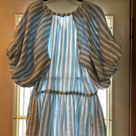 Old navy balloon sleeve striped dress - Picture 4 of 5